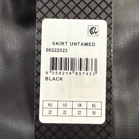 City Chic 22 Faux Leather Mini Skirt Black Untamed A-Line High Waist Zip Vegan - Picture 6 of 8